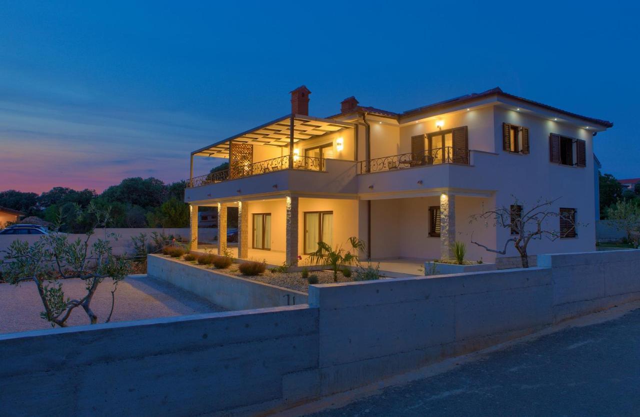 Luxury Apartments Villa Stina Pinezići Exterior foto