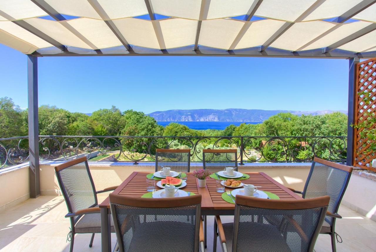 Luxury Apartments Villa Stina Pinezići Exterior foto